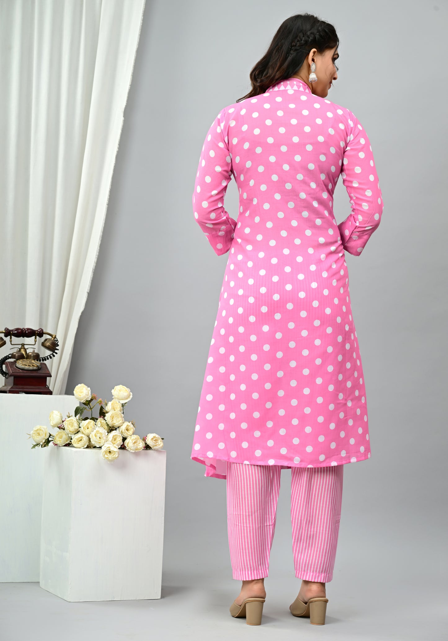 Polka Dot Print Mul Cotton Flared Salwar Suit
