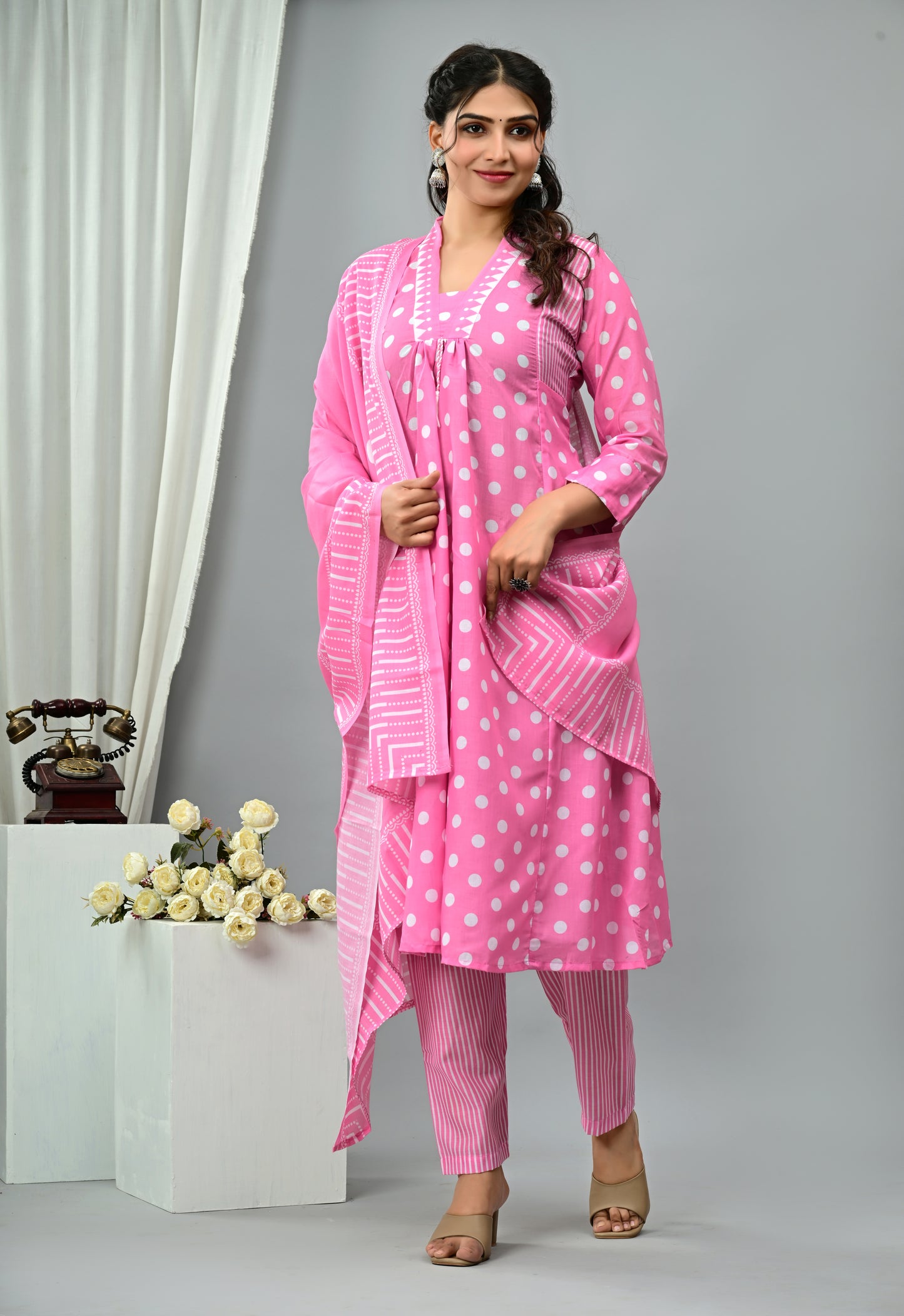 Polka Dot Print Mul Cotton Flared Salwar Suit