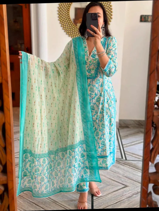 Pearl Work White and Teal Designer Floral Salwar Suit