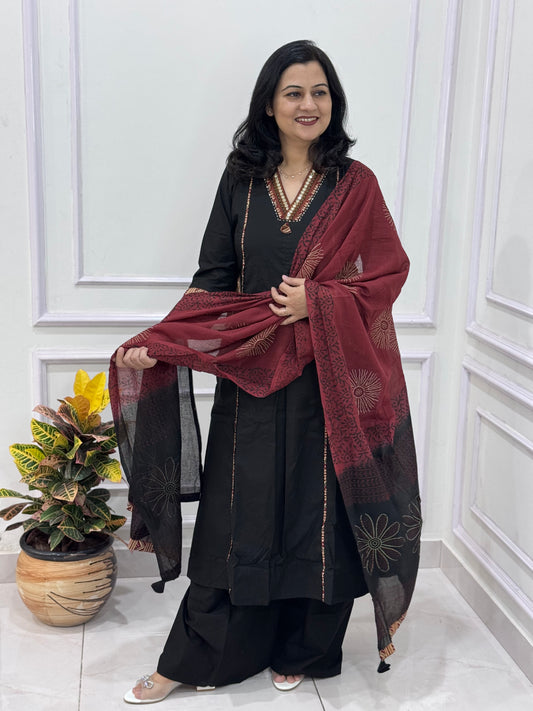Exquisite Mandala Art Embroidered Black Flared Dress