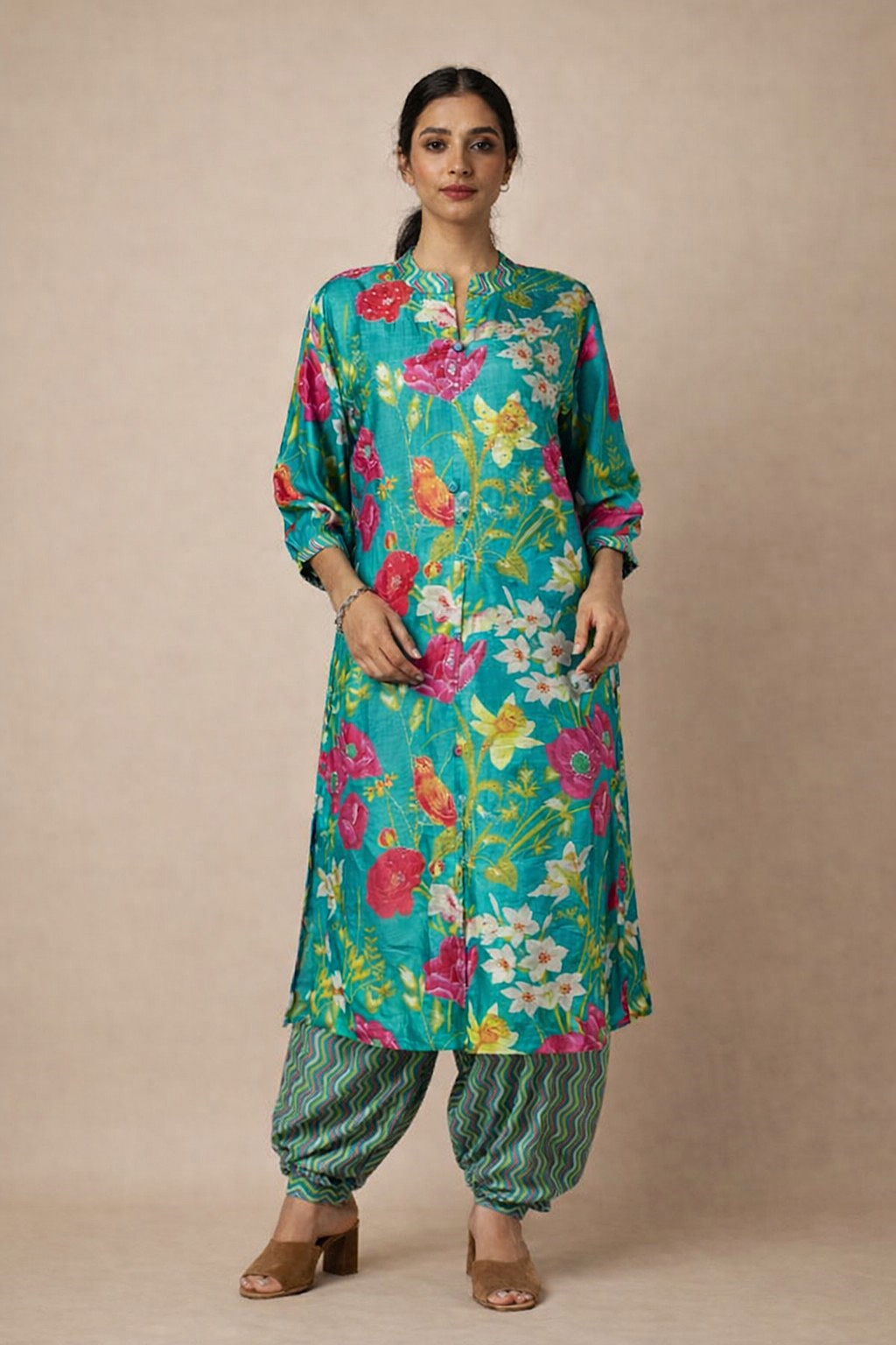 Muslin Silk Teal Two Piece Floral Kurta Set with Handwork